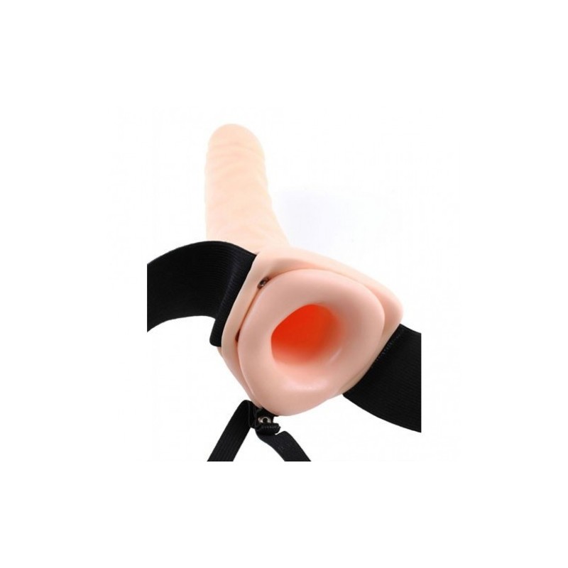 Ζωνάτο στραπον μέ ρεαλιστικό πέος και οπή