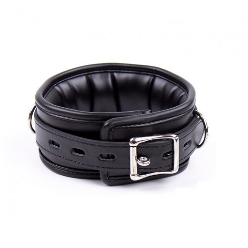 Μεταλλική μπάρα με δερμάτινα δεσμά περιορισμού του λαιμού και των χεριών