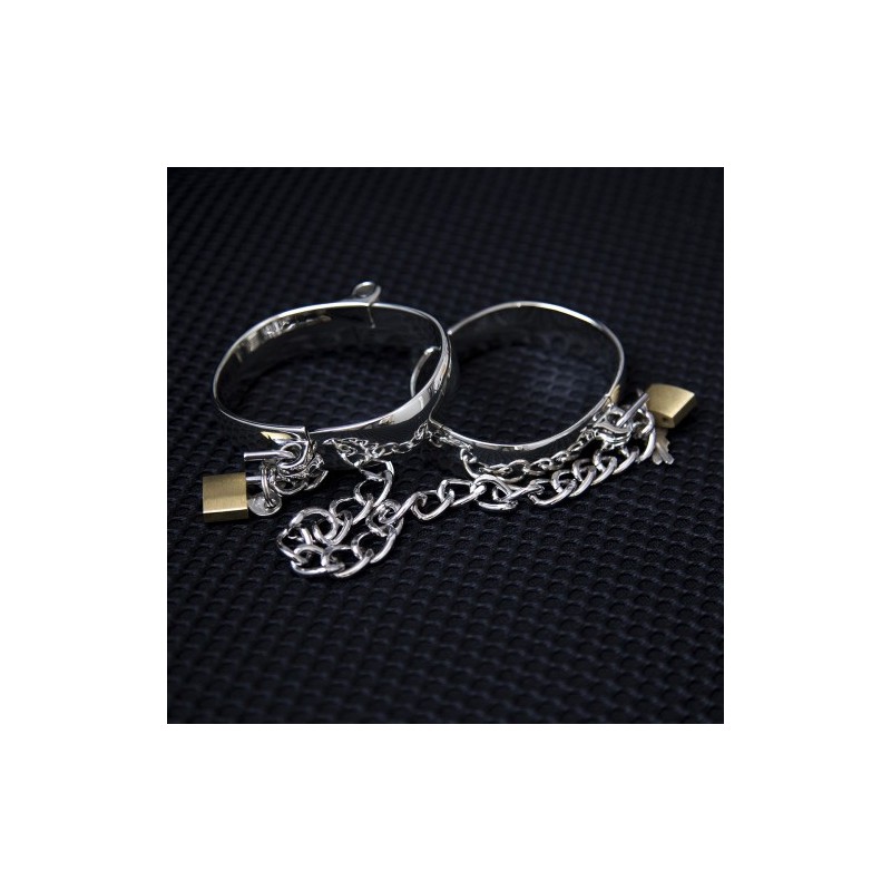 EXTRA LARGE Metal Wrisat and Ankle Cuffs 9.2 X 7.3cm