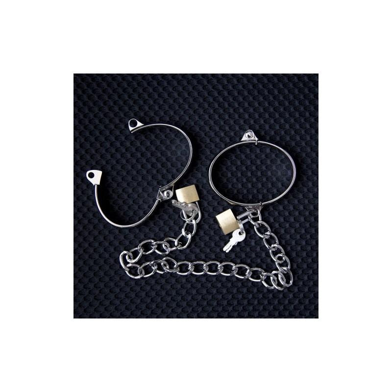 EXTRA LARGE Metal Wrisat and Ankle Cuffs 9.2 X 7.3cm