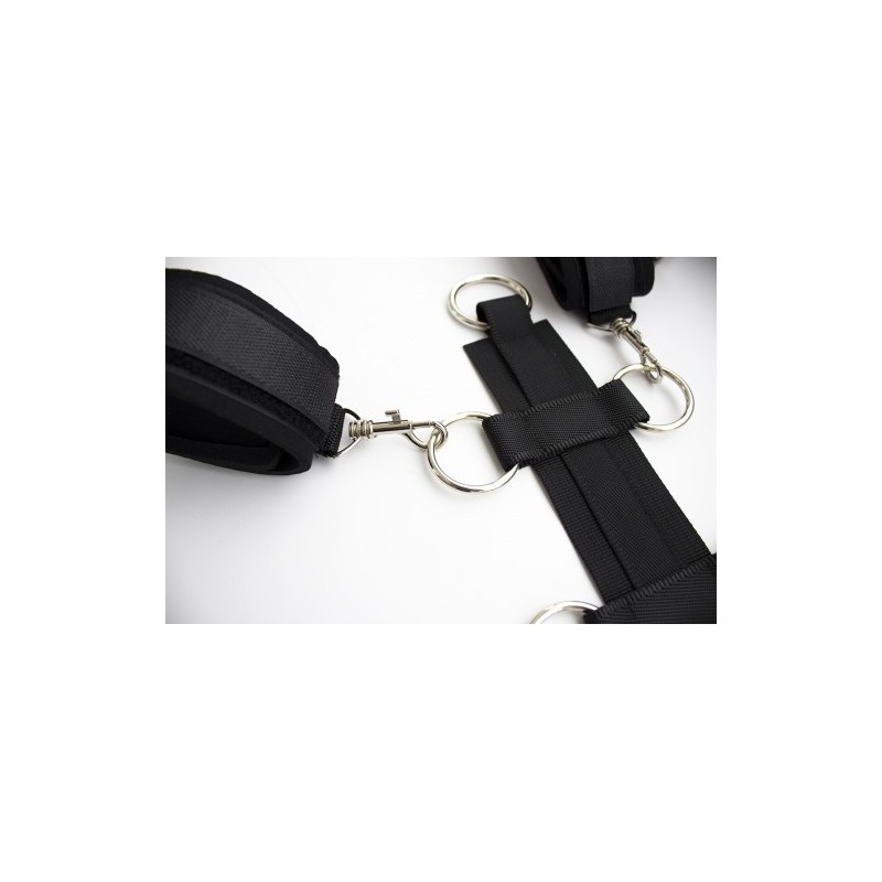 Δεσμά περιορισμού ακινητοποίησης χειροπέδες με Κολάρο λαιμού