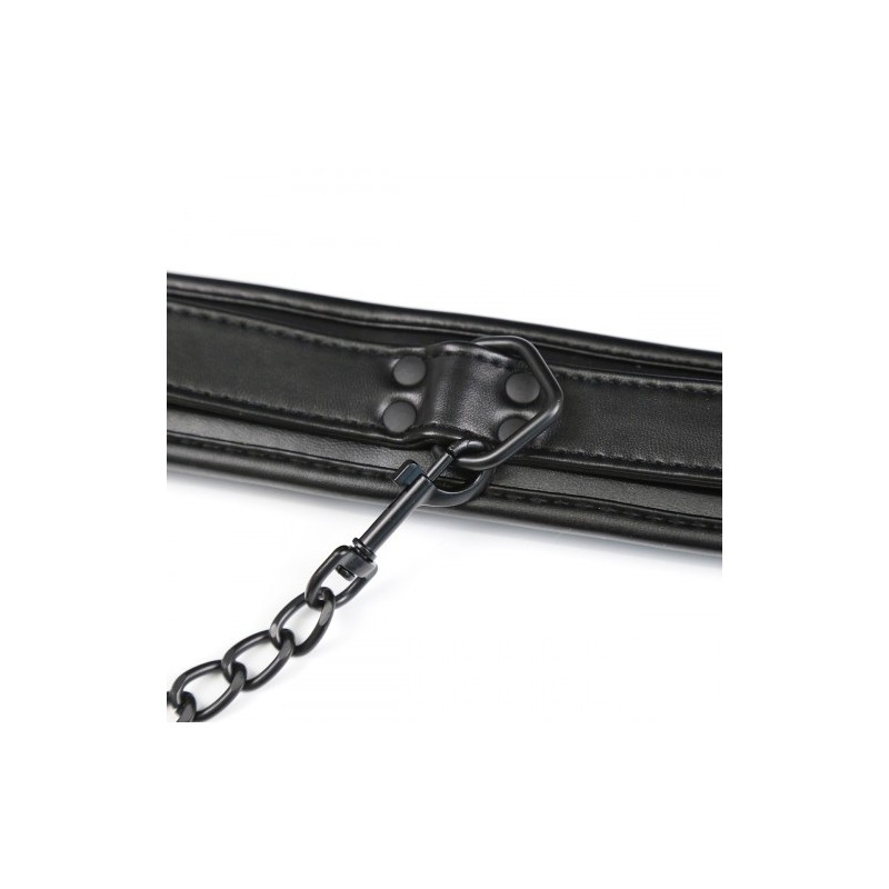 Μαύρο Κολάρο λαιμού με αποσπώμενο μαύρο μεταλλικό λουρί Naughty Toys