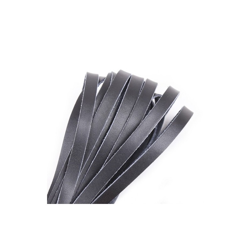 Μαύρο δερμάτινο μαστίγιο τιμωρίας Naughty Toys 48 εκ