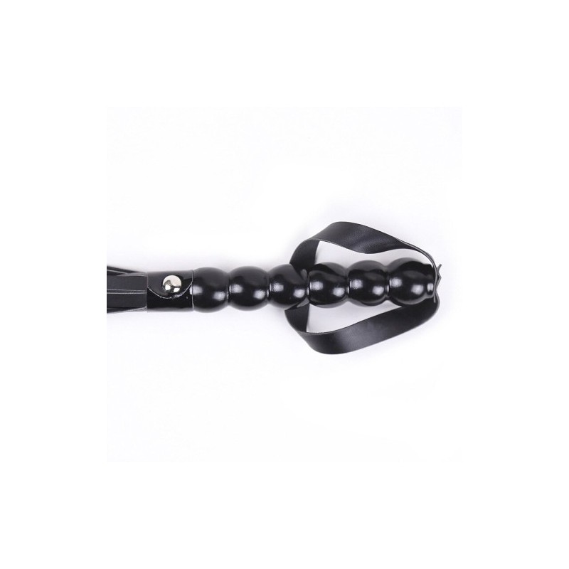 Naughty Toys μαύρο δερμάτινο μαστίγιο μέ χάνδρινό χερούλι 65 εκ